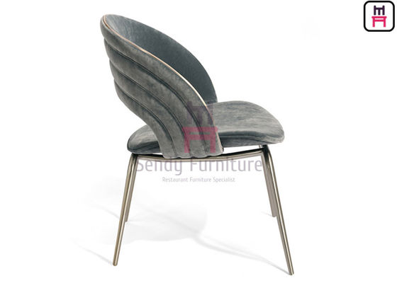 Αγορά Κλασική ξύλινη καρέκλα τραπεζαρίας με πηχωτή πλάτη και πολλαπλά χρώματα καθίσματος σε μέγεθος 57x52x70cm για εστιατόρια online manufacture