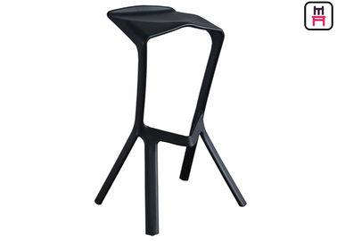Μινιμαλιστική Stackable σειρά σχεδιαστών σκαμνιών φραγμών εστιατορίων Nodic με το χρώμα συνήθειας