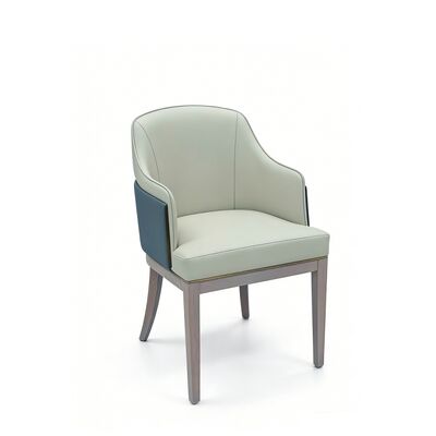 Δύο τόνους ξύλινη καρέκλα εστιατορίου.